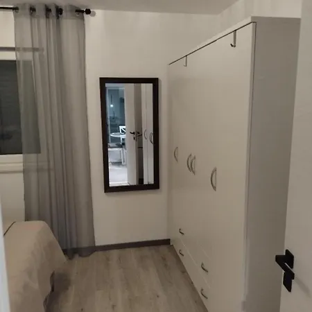 Roko I Cicibela Apartment *