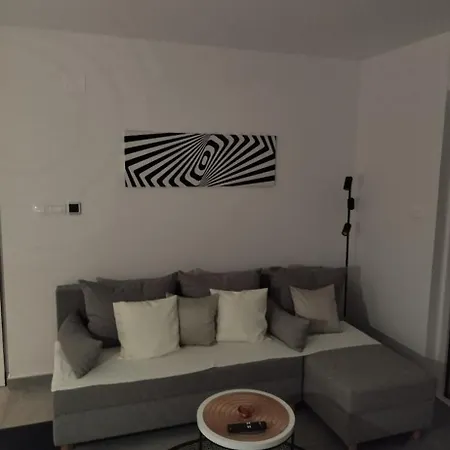 Apartment Roko I Cicibela